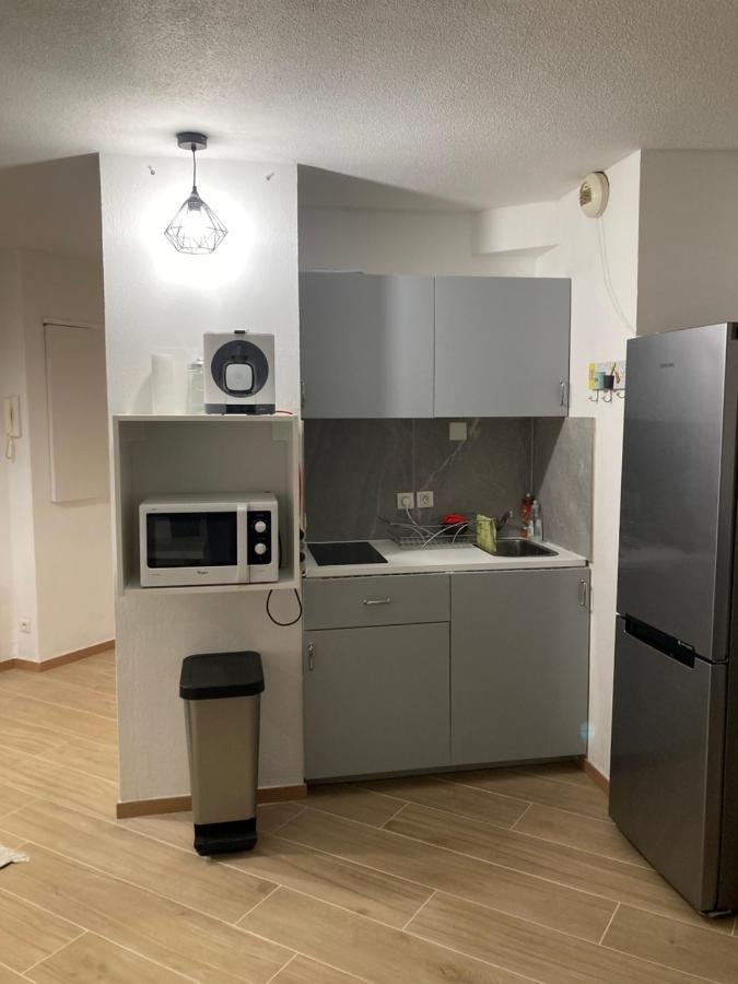 Apparement Chaleureux Avec Balcon Apartment Marsilia Exterior foto